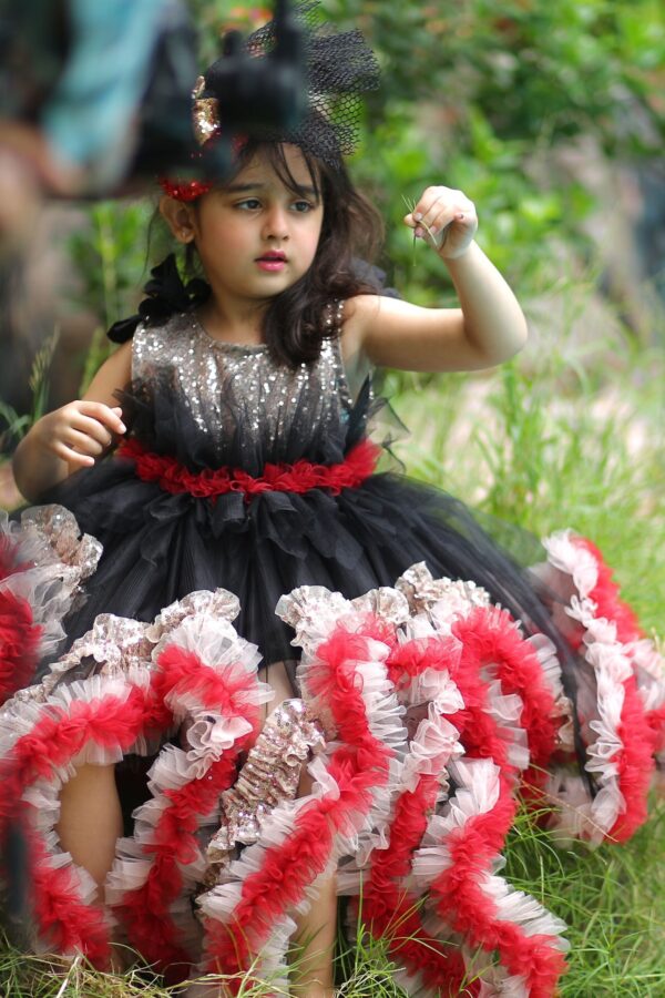 Black & Red Forest Queen