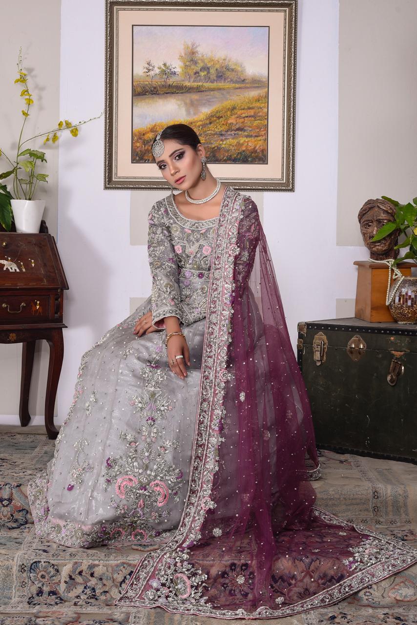 Cristiano Lux – Royal Pishwas Paired with Zari Organza, Tulle Dupatta