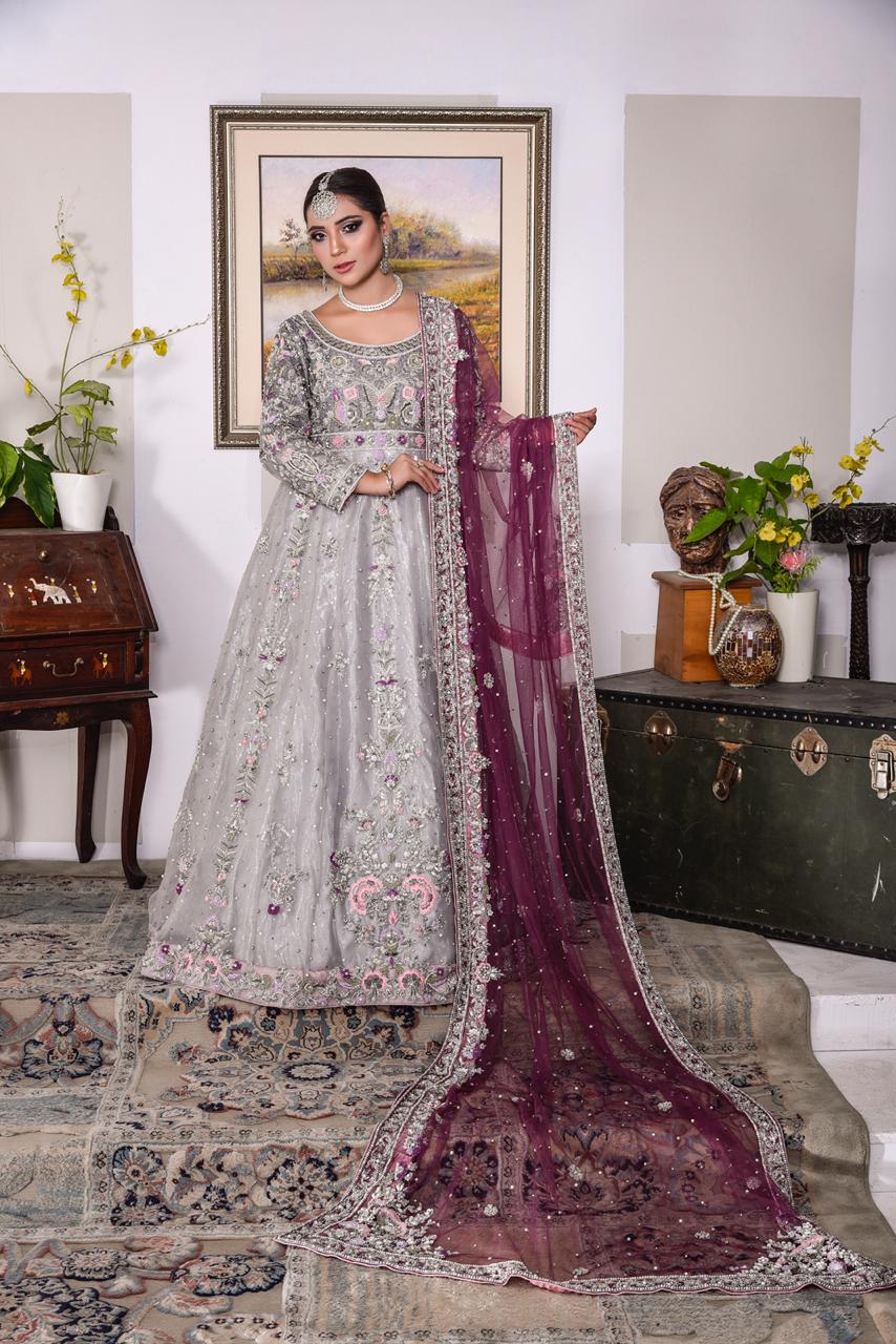 Cristiano Lux – Royal Pishwas Paired with Zari Organza, Tulle Dupatta