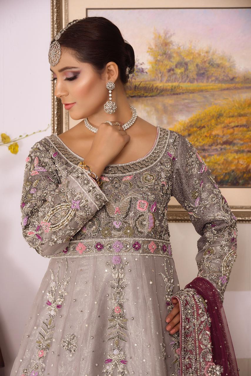 Cristiano Lux – Royal Pishwas Paired with Zari Organza, Tulle Dupatta
