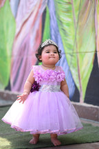 Lilac Maujaan