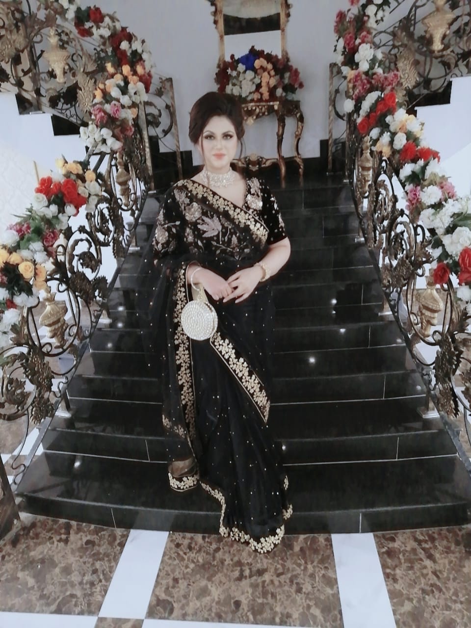 Mehro-Nisa Saree