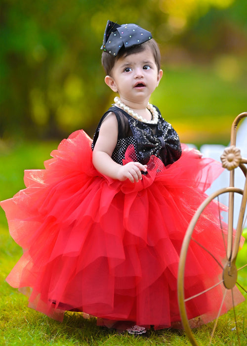 Minnie Queen