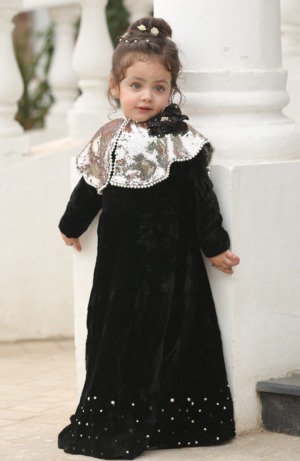 Mirha Black Valvet