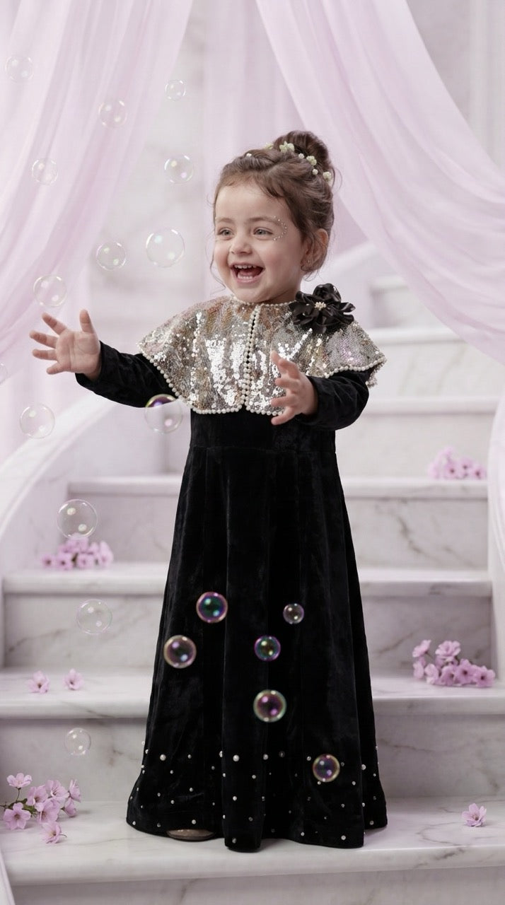 Mirha Black Valvet