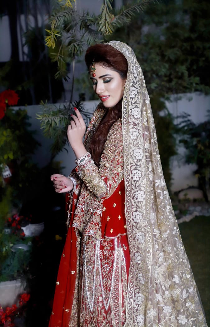 Raani Laaj – Crafted Majestic Deep Red Bridal Lehenga Choli