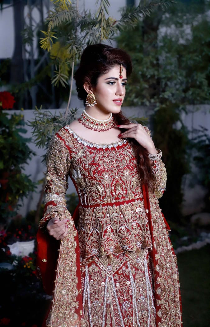 Raani Laaj – Crafted Majestic Deep Red Bridal Lehenga Choli
