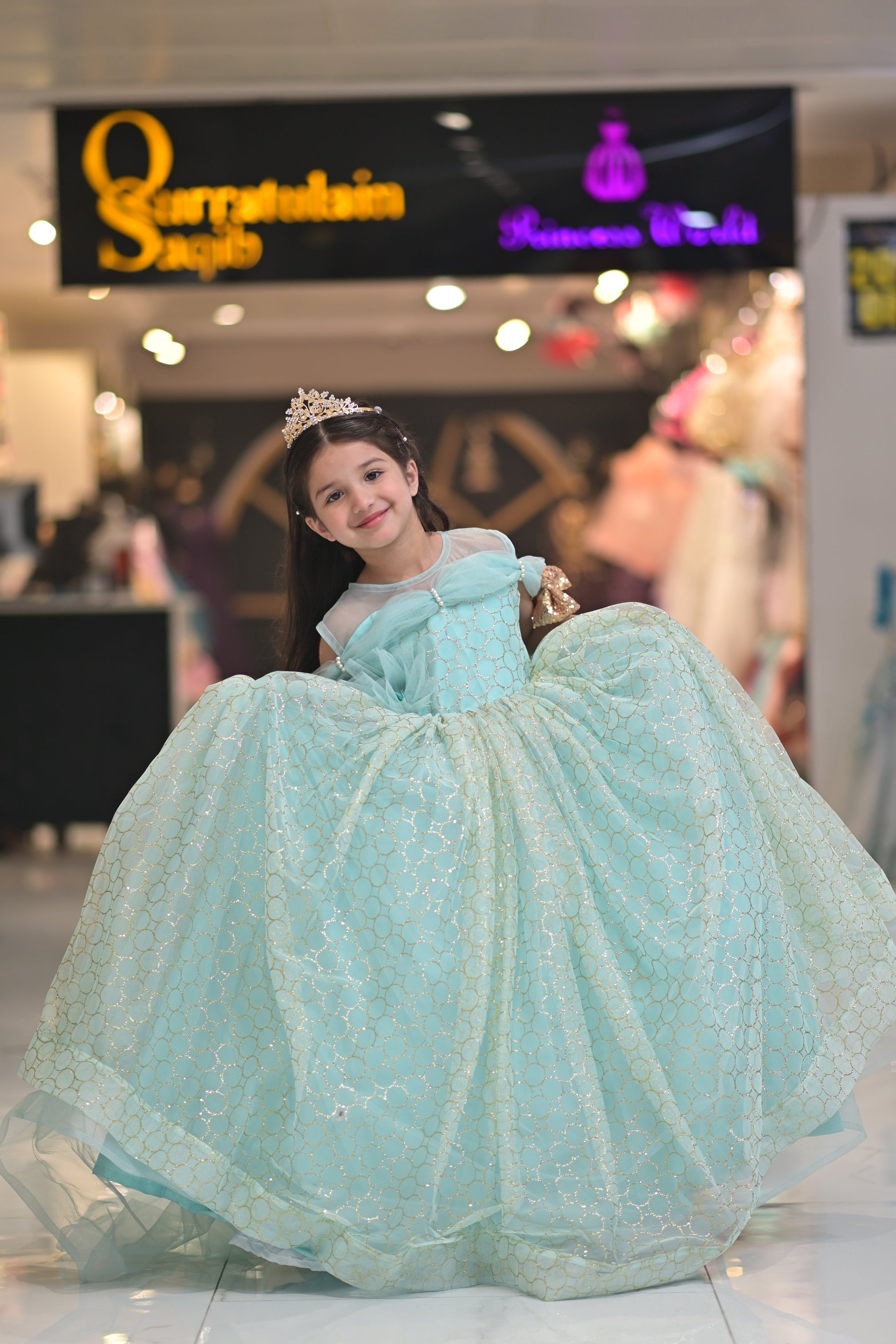 Shimmer & Shine – Regal Aqua