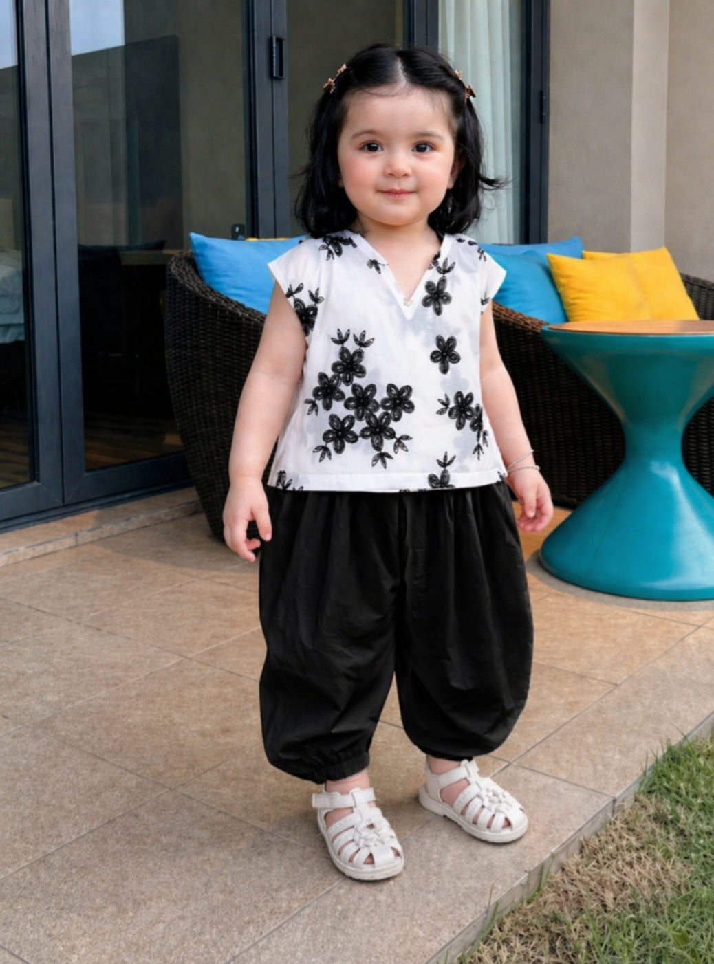 Cozy Chic with balloon pants