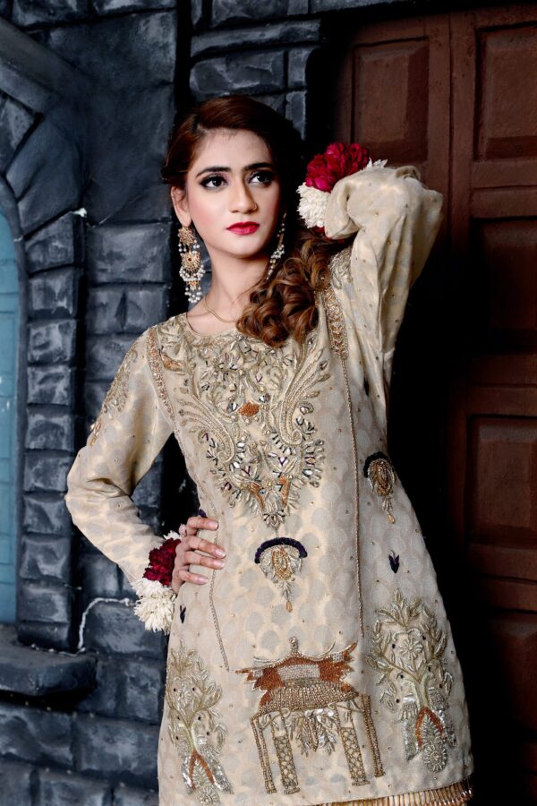 Zahra-e-Nawab