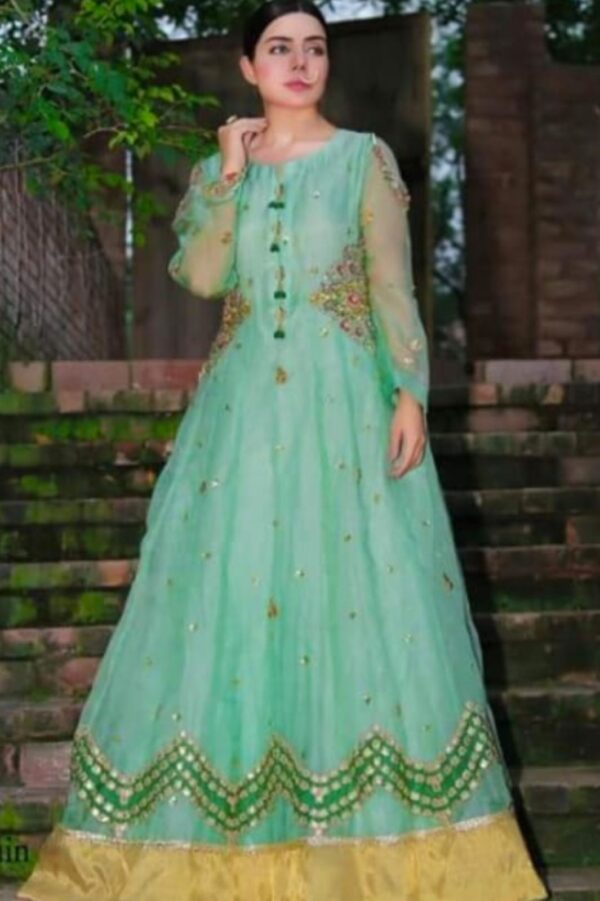 Zahra Gulzar