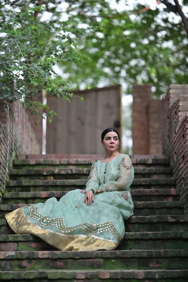 Zahra Gulzar