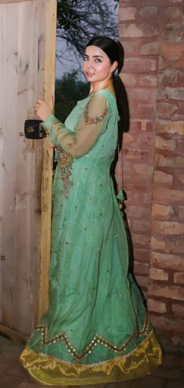 Zahra Gulzar